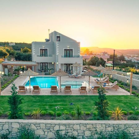 Ivoni Villa, An Iconic Summer Retreat, By Thinkvilla Perama  Exterior foto